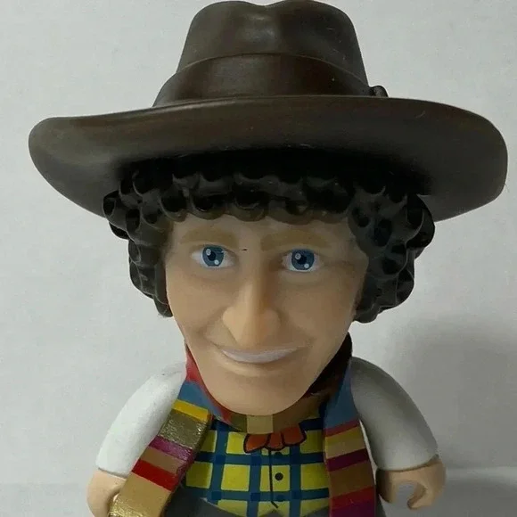Dr. Who | Toys | Doctor Who Titans Vinyl Figure The 4th Doctor In Vest ...